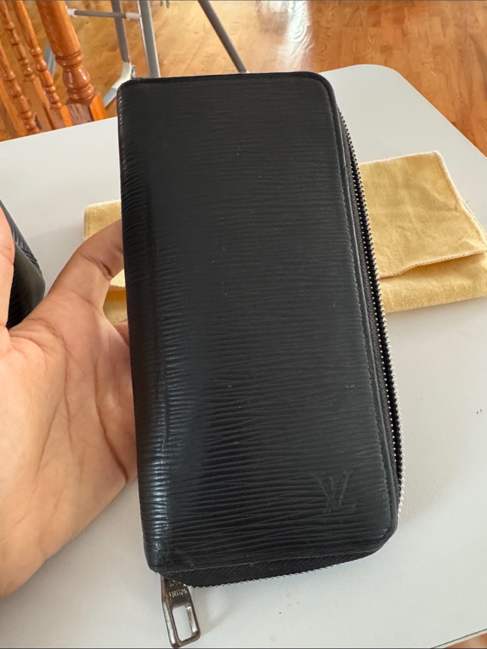 Authentic Louis Vuitton Black Leather Zip Wallet